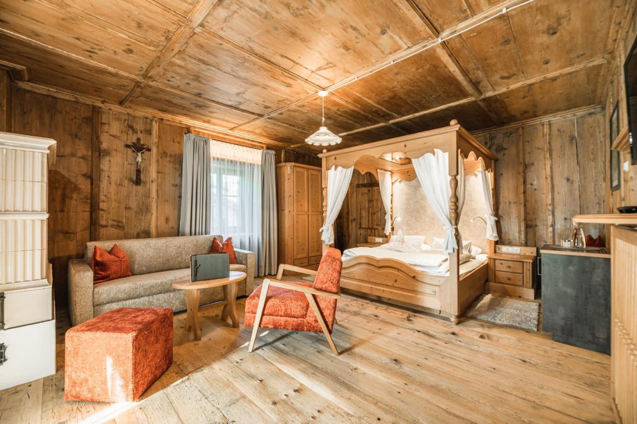 Ansitz Zehentner Villa Лайон Екстериор снимка